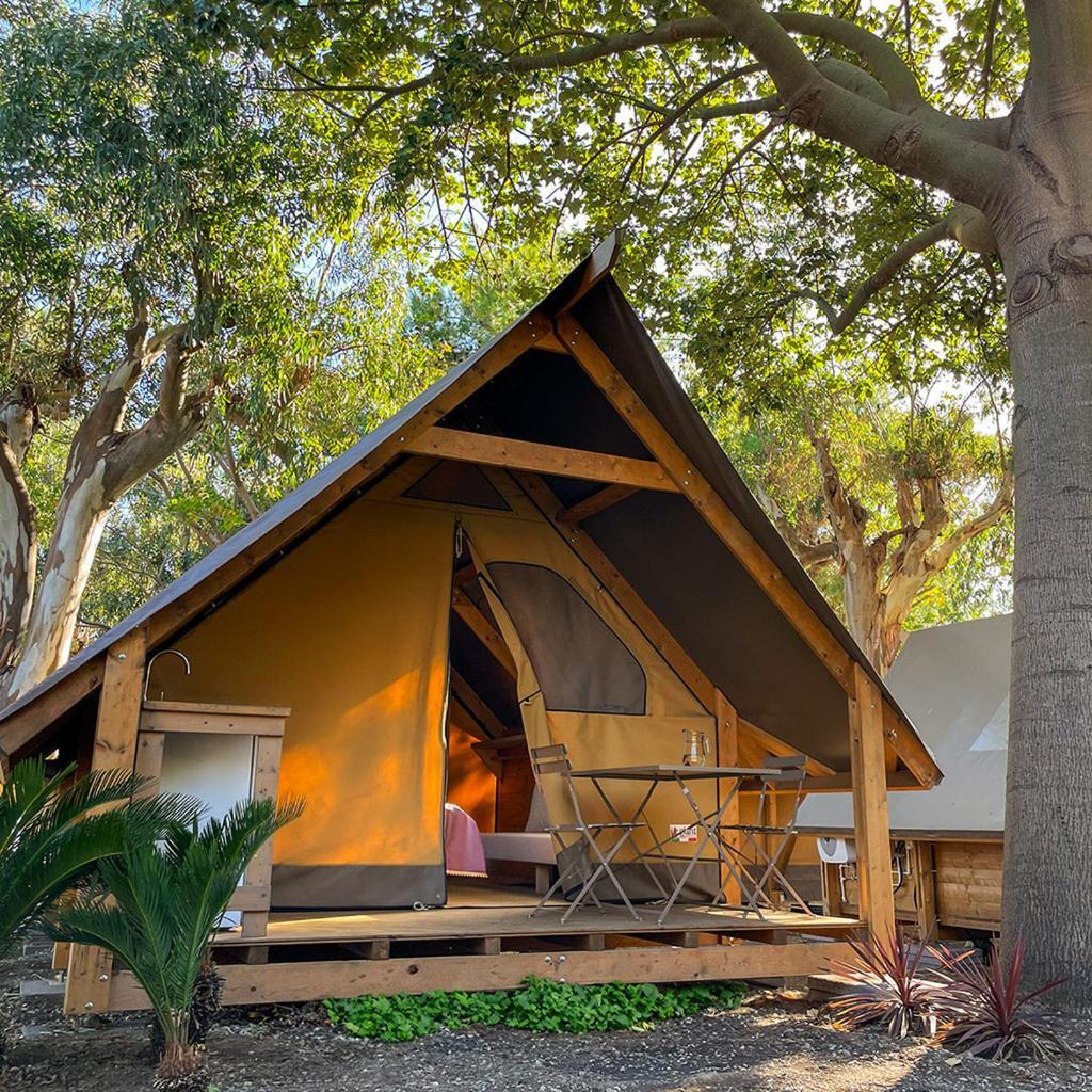Il Pampaleone Glamping And Resort Acireale Esterno foto